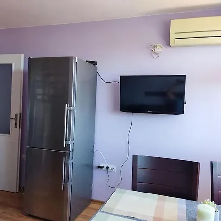 July's House, Luxury, Sea View 바르나